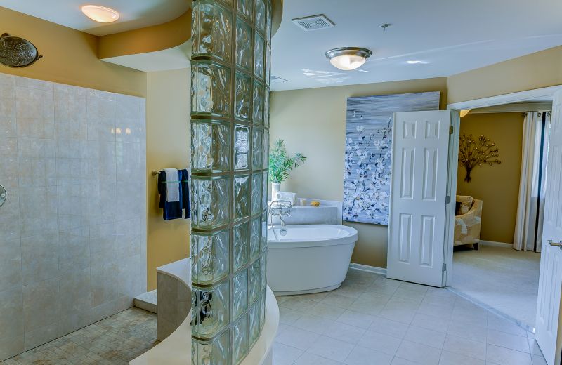 Best Bathroom Renovation Contractors in Bear, DE
